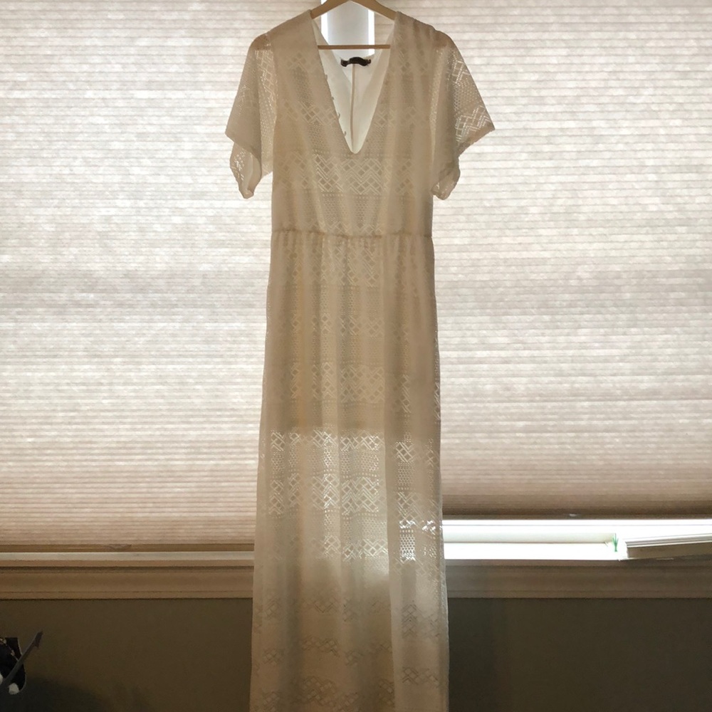 White maxi dress